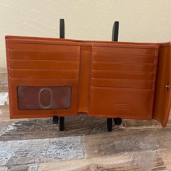 Vintage Dooney & Bourke Brown Leather Wallet - Picture 4 of 11